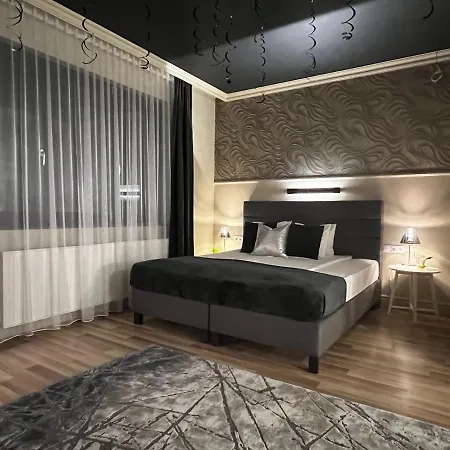 Margareta Garden & Eğri