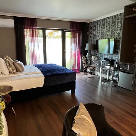 Margareta Garden & Eğri