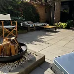 Margareta Garden & 4*