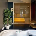 Hotel apartamentowy Margareta Garden & Eger
