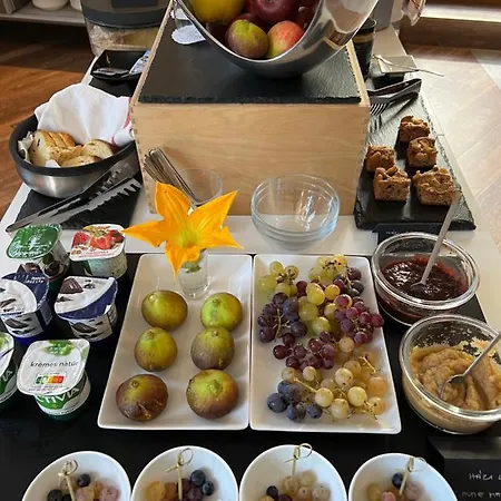 Aparthotel Margareta Garden & Erlau