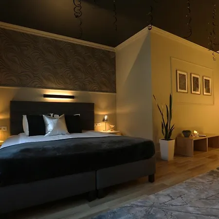 Margareta Garden & Апарт-отель Эгер