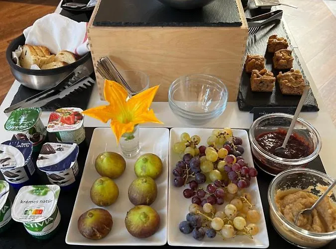 Aparthotel Margareta Garden & Erlau